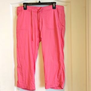 Pink casual pants, size M.